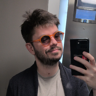 merely rhys's avatar