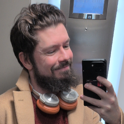 merely rhys's avatar