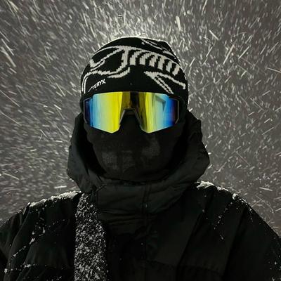 Devin Schmidt's avatar